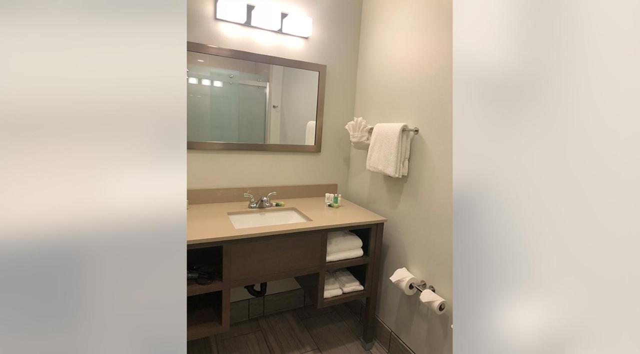 Kodiak Compass Suites Extérieur photo