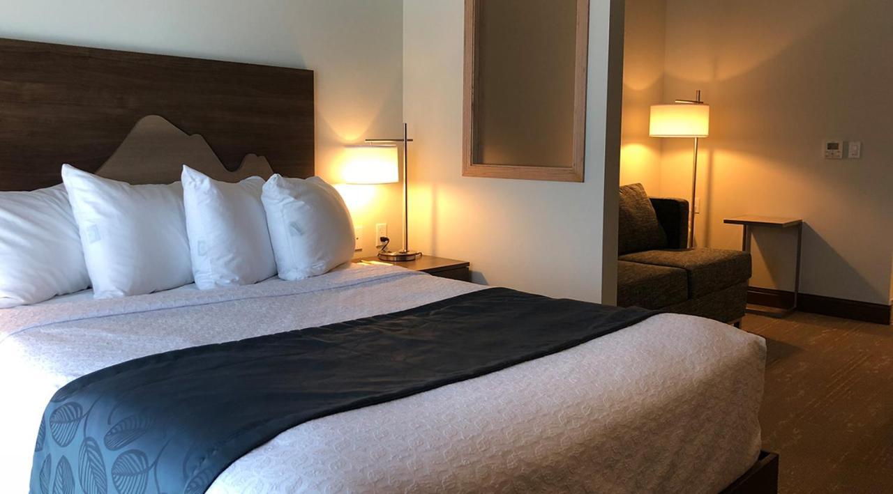 Kodiak Compass Suites Extérieur photo